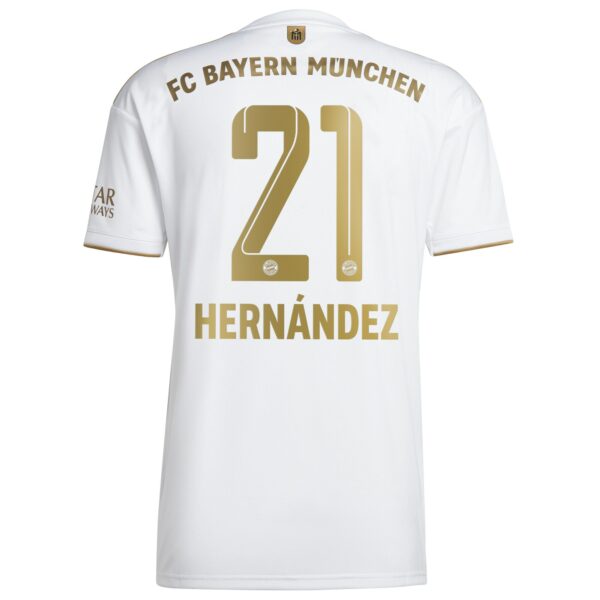 FC Bayern Away Shirt 2022-23 with Hernández 21 printing
